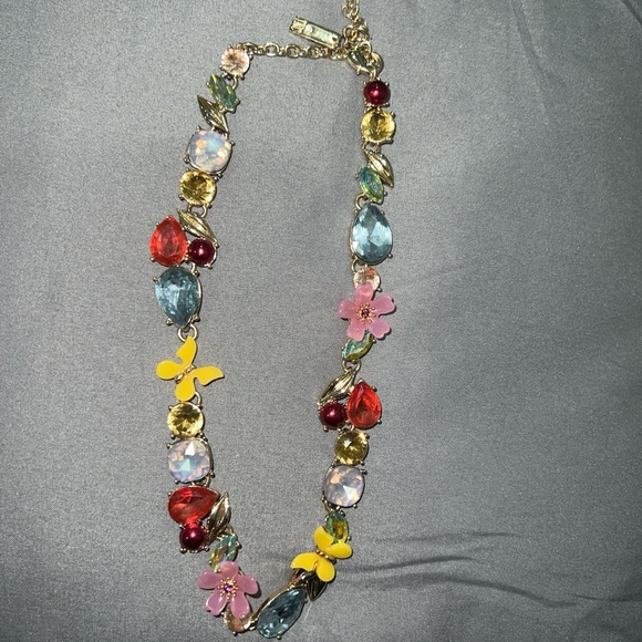 Necklace - Picture 2 of 3